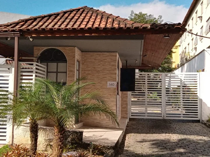Letom Motel