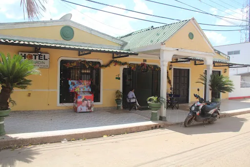 Hotel El Jardín en San Jose del Guaviare, Colombia