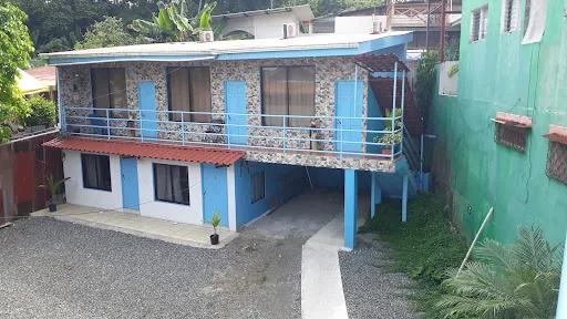 Hotel La Uvita en Limon, Costa Rica