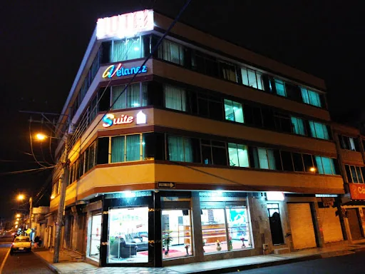 Hotel Velanez Suite- Descanso Y Deporte en Riobamba en Riobamba, Ecuador