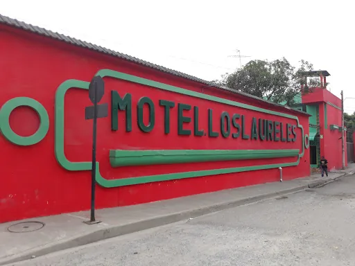 Motel Los Laureles en Santa Lucia, Ecuador