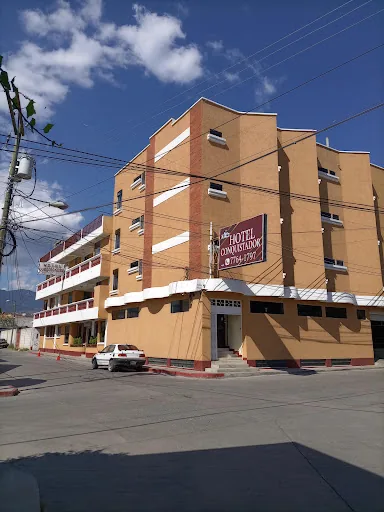 Hotel Y Restaurante Gran Conquistador en Huehuetenango, Guatemala