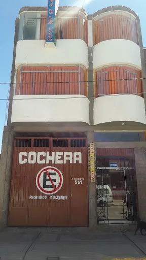 Hostal Cochera en Puno, Perú