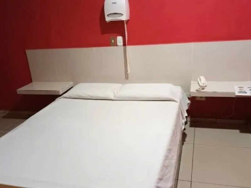 Motel El Doral interiores