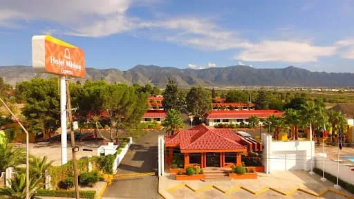 Hotel Misión Express Saltillo | Saltillo